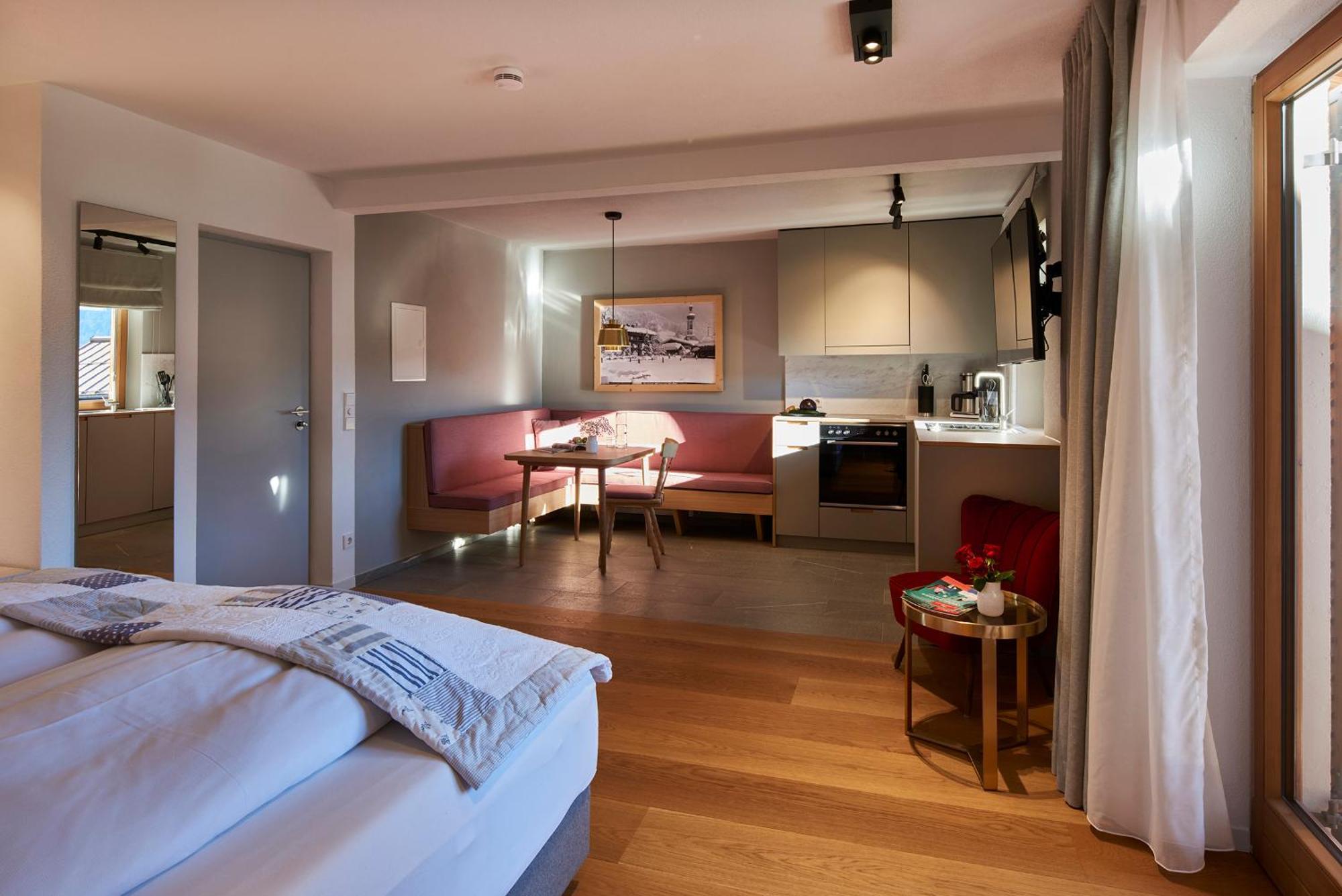 Ahorn7 Apartman Reit im Winkl Szoba fotó